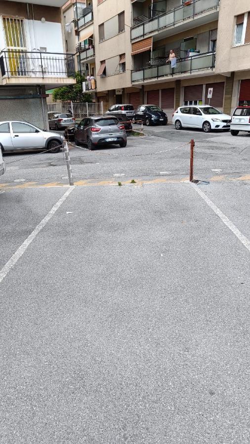 Karina, To The Beach With Terrace And Private Parking Σαβόνα Εξωτερικό φωτογραφία