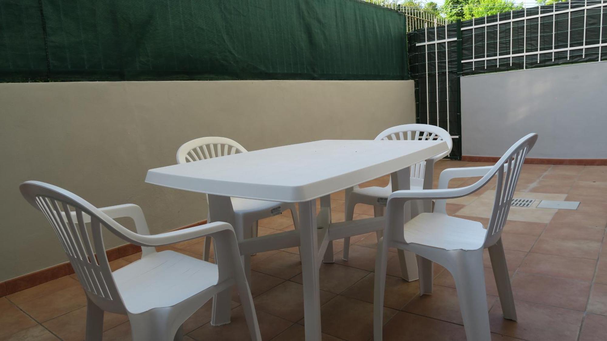 Karina, To The Beach With Terrace And Private Parking Σαβόνα Εξωτερικό φωτογραφία
